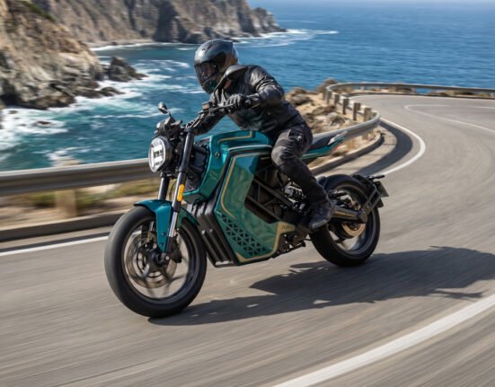 11kW Electric Naked Sport Bike - thepack.news