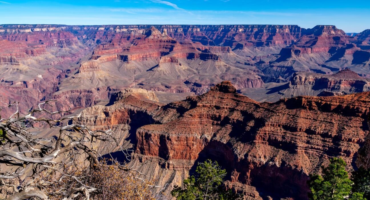 3 more Grand Canyon hikers have died from suspected heat illness