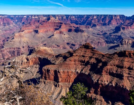 3 more Grand Canyon hikers have died from suspected heat illness