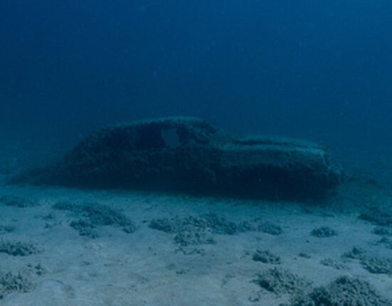 5 amazing cars discovered at the bottom of the sea and other underwater graves