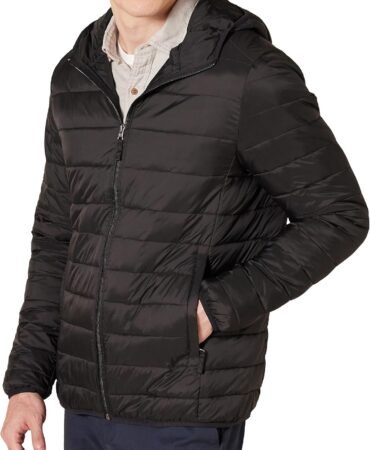 Amazon Essentials Men's Lightweight Water-Resistant Packable Hooded Puffer Jacket