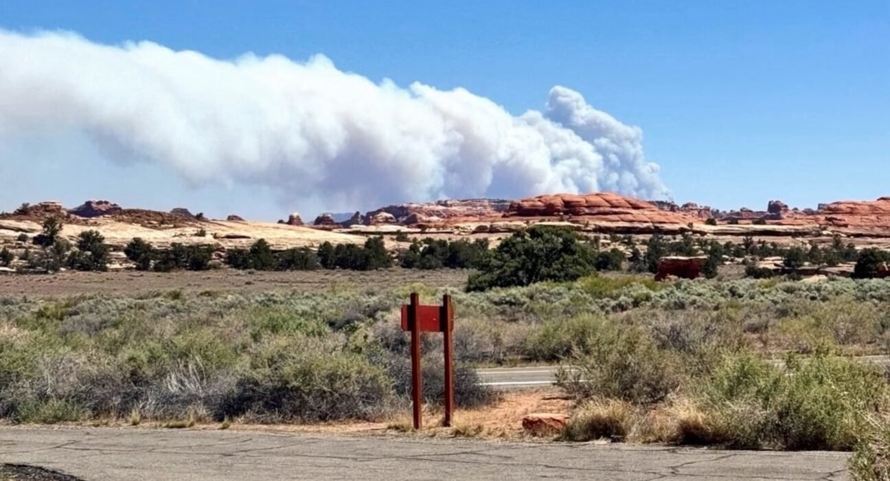 Bear's ears burned as Babylon's fire spreads toward valley