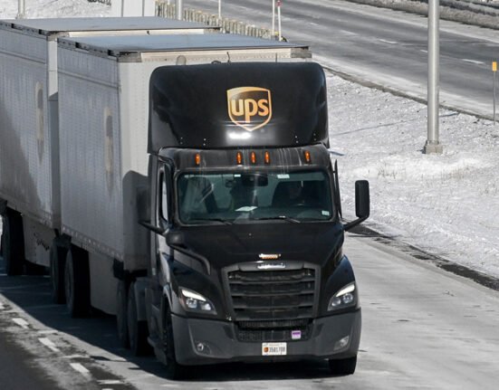 Booming freight market bodes well for top freight carriers