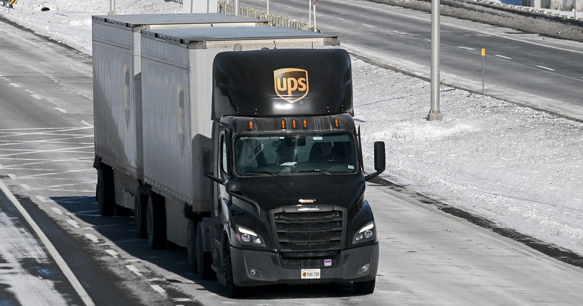 Booming freight market bodes well for top freight carriers
