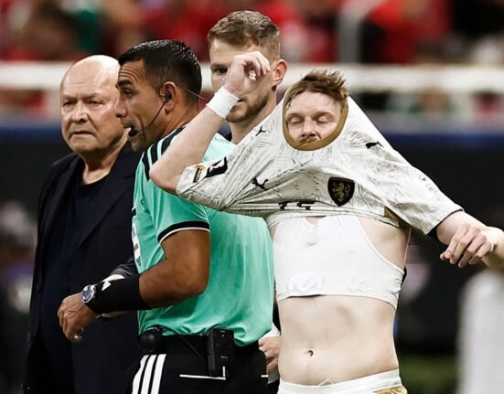 Do male soccer players wear sports bras?