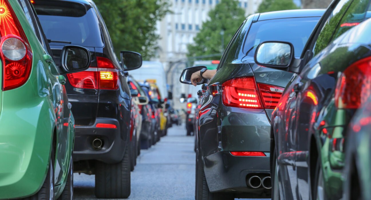 Does idling or starting your engine consume more fuel? Here's what the data says