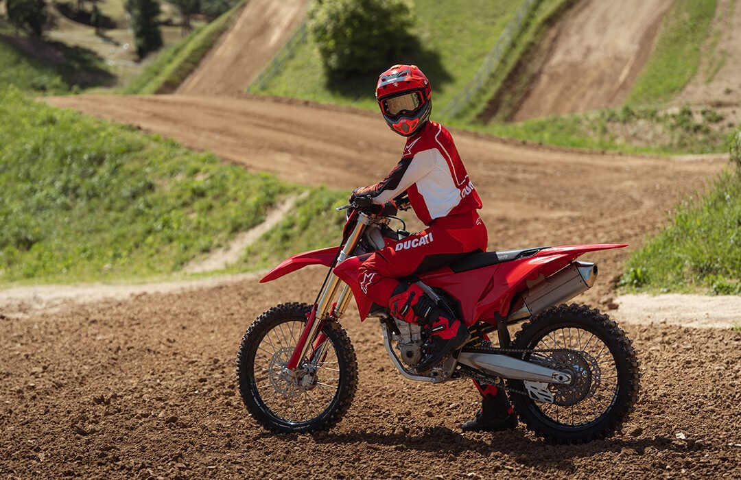 Ducati Desmo250 MX: Borgo Panigale's new weapon for the MX2 class