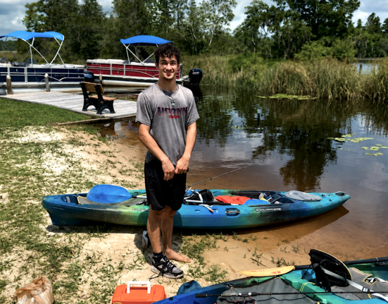 Florida teen killed by lightning while kayaking with father