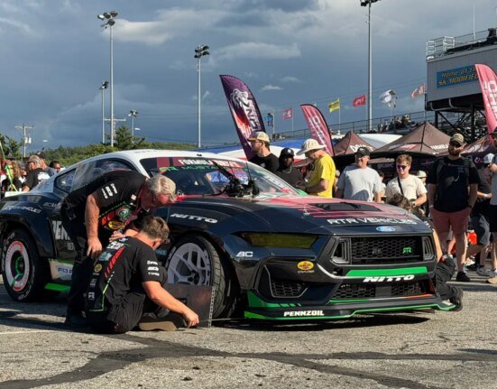 Formula Drift debuts in Connecticut, signs three-year contract with track