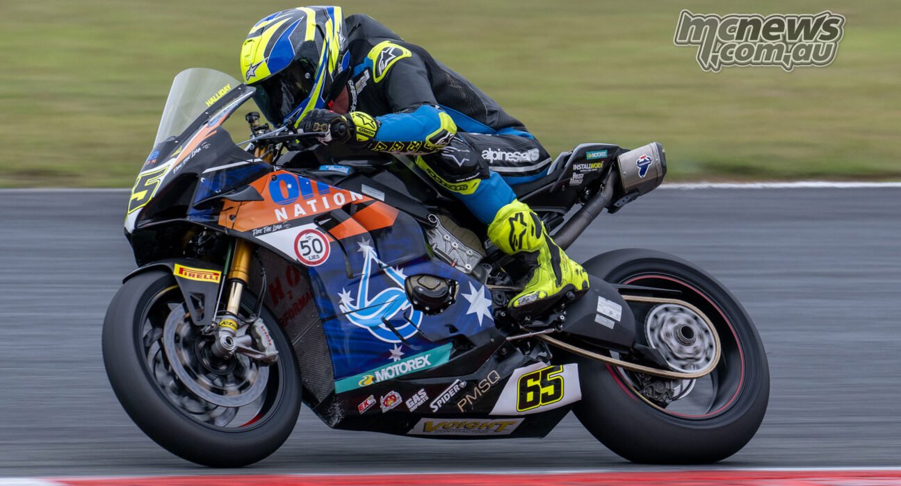 Halliday shadows Allerton as ASBK finale begins at Queensland Raceway