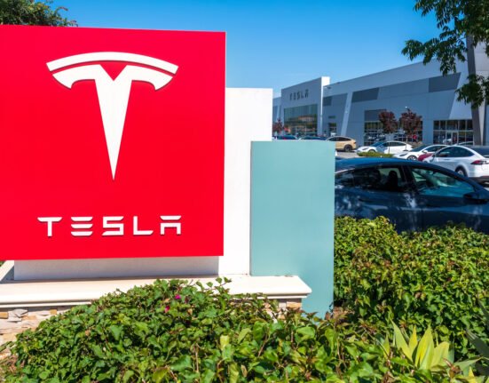 Here's how EV companies can provide direct-to-consumer sales