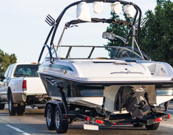 Here's what you need to tow safely in windy, bumpy conditions