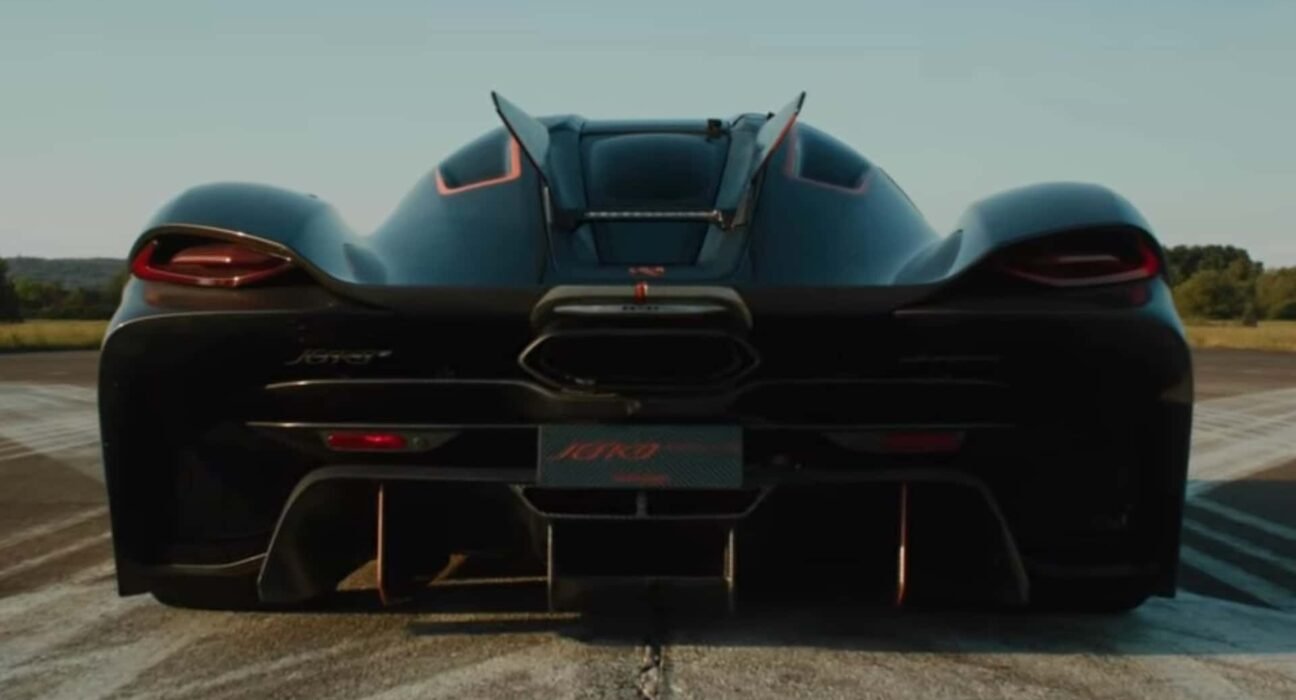 Highest speed production car in the quarter mile