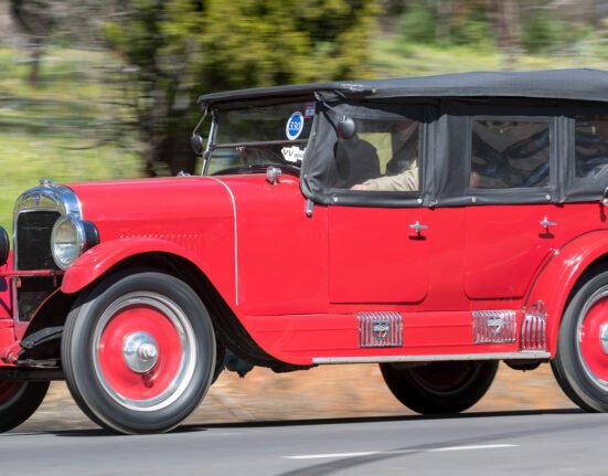 How Walter Chrysler transformed the failing Maxwell into the Chrysler Corporation of America in 1925