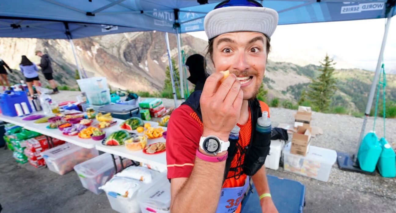 How to Carb Load Before a Race, According to Science