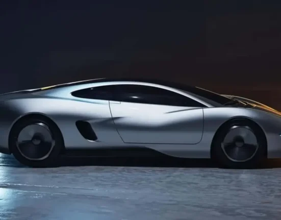 Ian Callum didn't design the Jaguar XJ220, but this is what it would have looked like if he had
