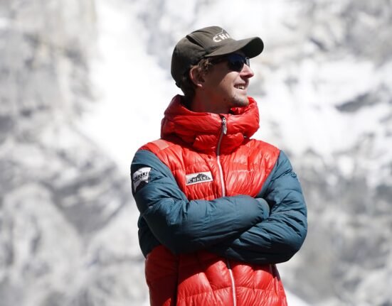 Inside Tyler Andrews' record-breaking 9-hour, 55-minute Everest climb
