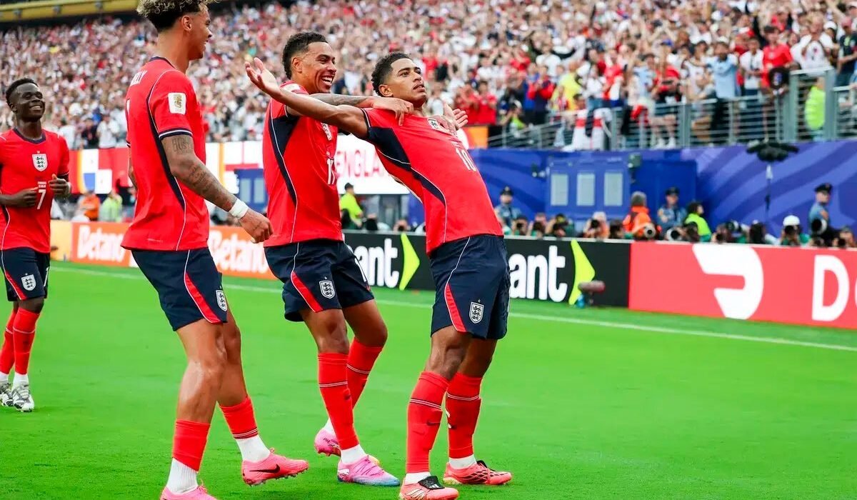 Jude Bellingham shines as England top group with win over Panama despite Kwanzaa struggles