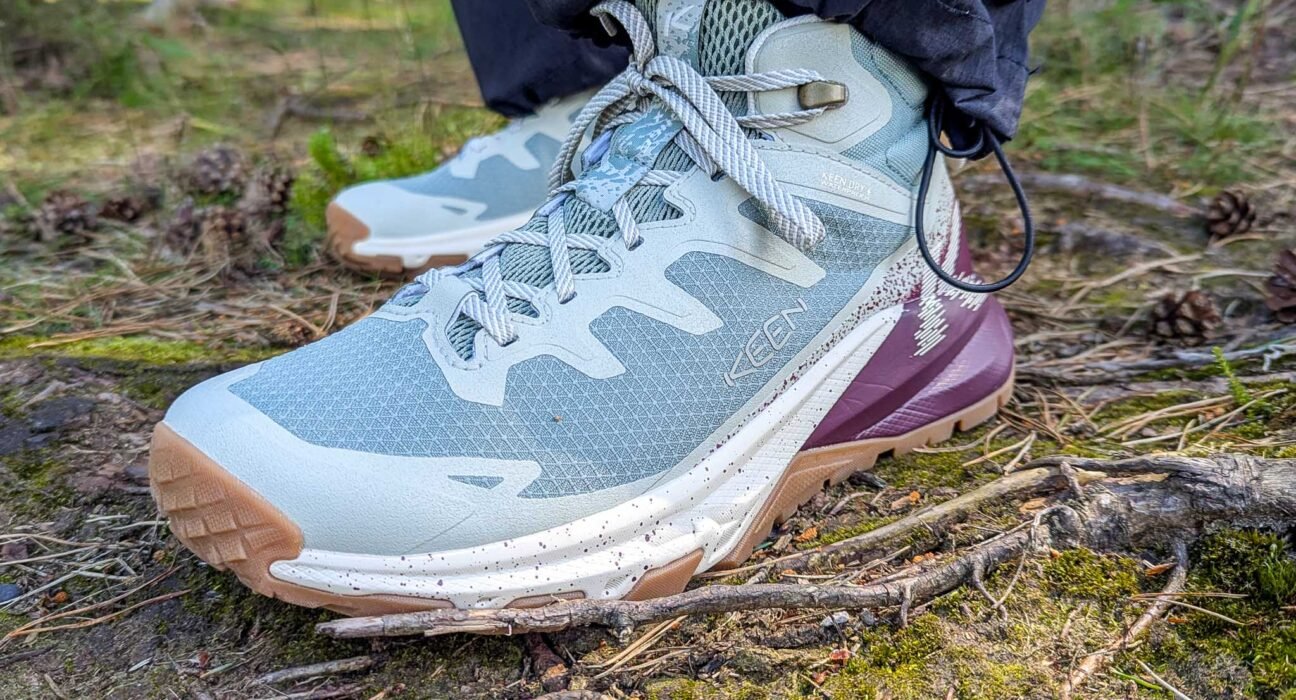 Keen Targhee Apex Waterproof Mid Hiking Boot