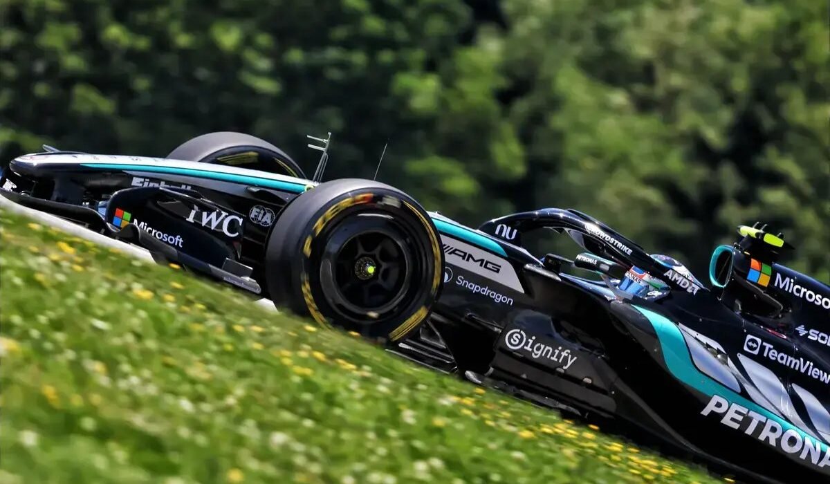 Kimi Antonelli stuns Mercedes with fastest time in explosive Austrian GP practice session
