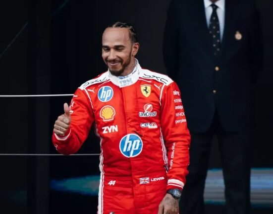 Lewis Hamilton set for dramatic F1 title boost as FIA aims to ban Mercedes diffuser