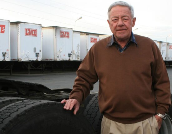 Minnesota trucking titan John Wren dies at 80