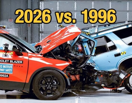 New Chevy Blazer destroys 1996 model in crash test