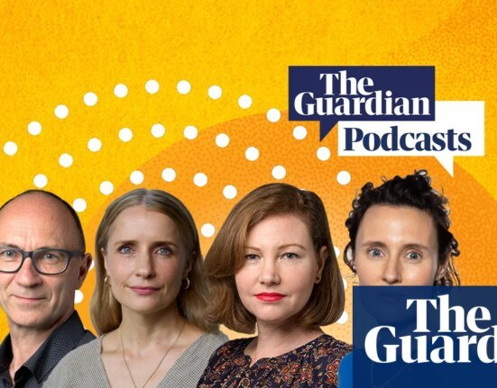 Newsroom Edition: What can Albanese learn from Starmer's downfall? - The Whole Story Podcast | Australian politics