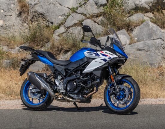 Suzuki SV-7GX: New crossover blends sporty character with touring capability
