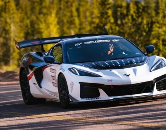 The Corvette ZR1X is the new king of Pikes Peak