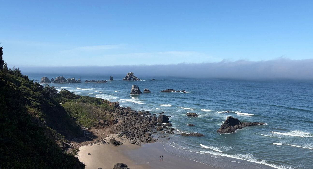 The most beautiful 28 miles in Oregon: don't miss this weekend backpacking trip