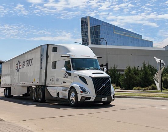 USA Truck expands hiring of experienced people with apprenticeship