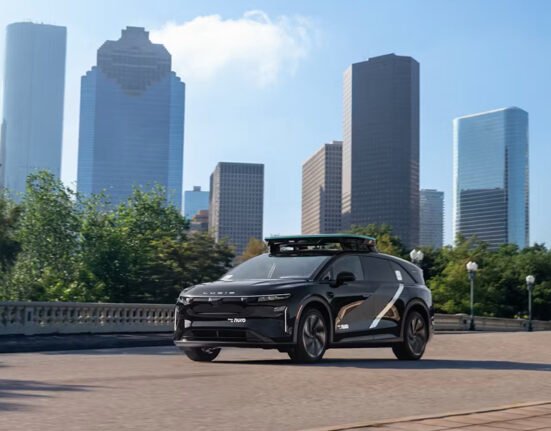 Uber offers robotaxis in Houston to take on Waymo
