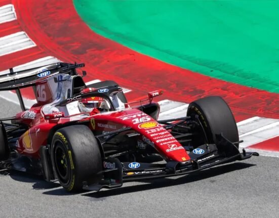 Villeneuve urges Ferrari to fully support Hamilton as Leclerc falls behind in title race