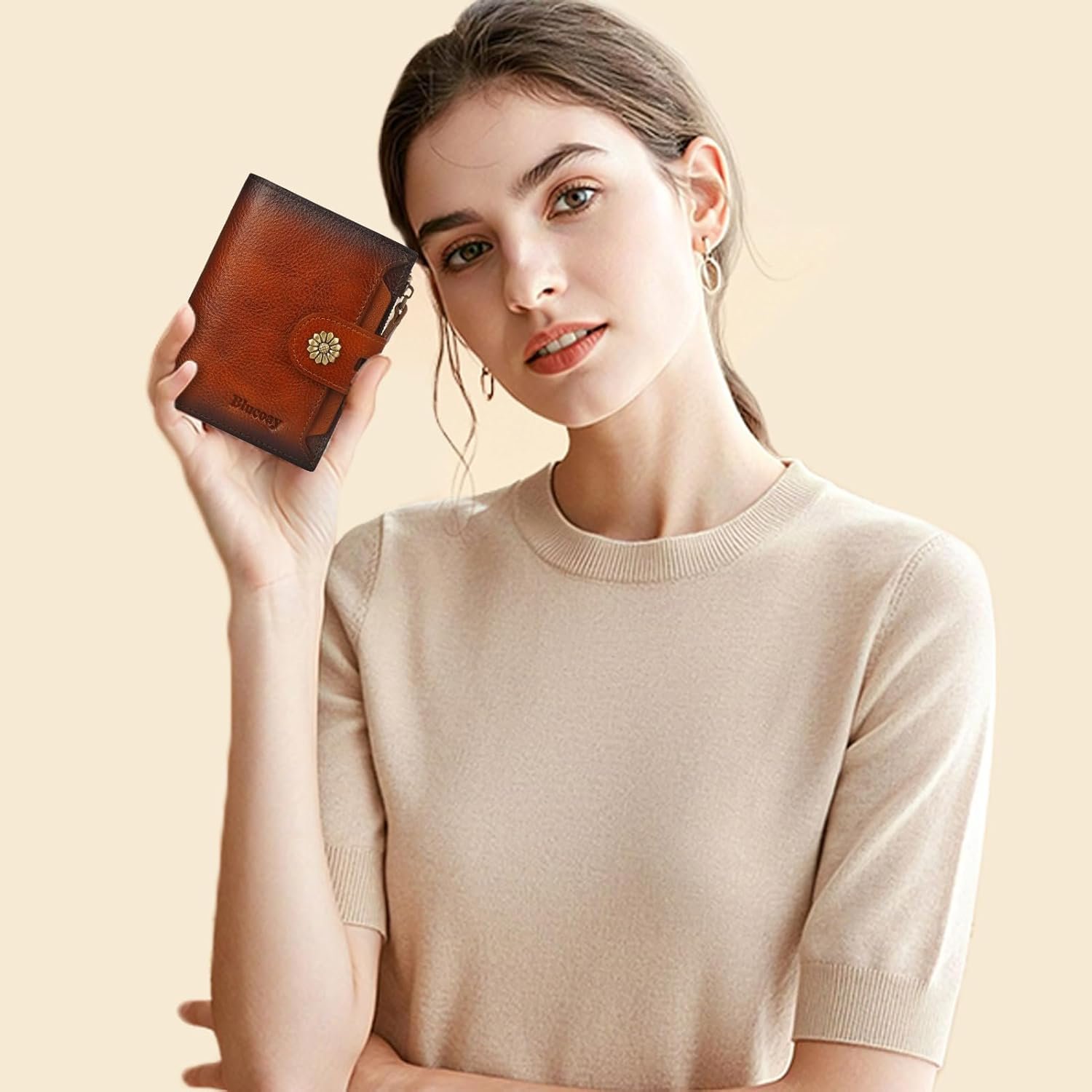 Wallet Women,RFID Blocking Leather Womens Wallet Bifold Compact Card Holder Small Wallet for Women with Removable ID Window Brown