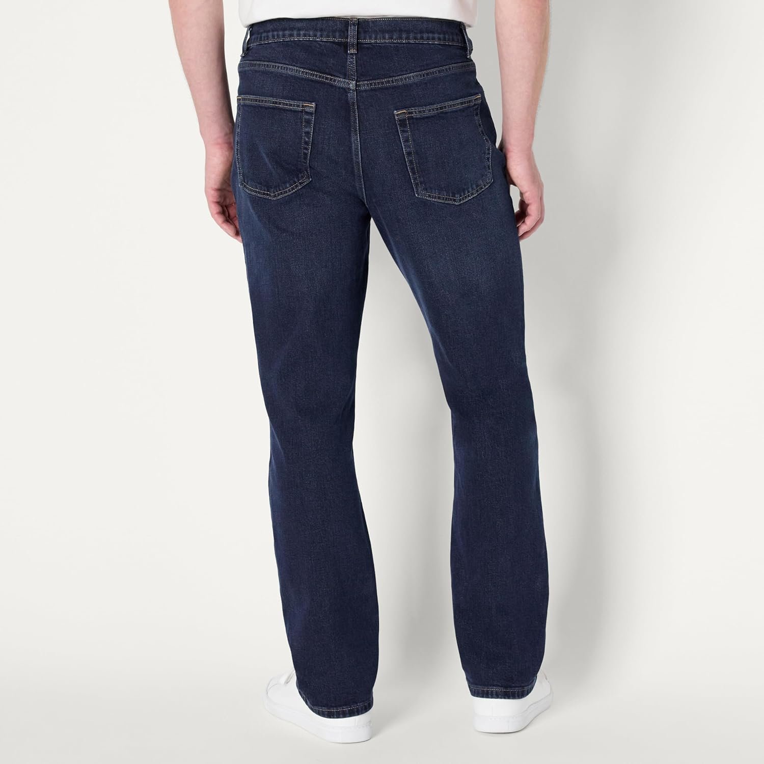 Amazon Essentials Men's Low Stretch Straight-Fit Jeans