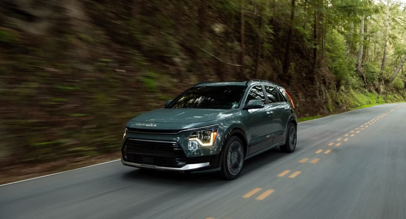 2027 Kia Niro ditches EVs and PHEVs, goes hybrid-only