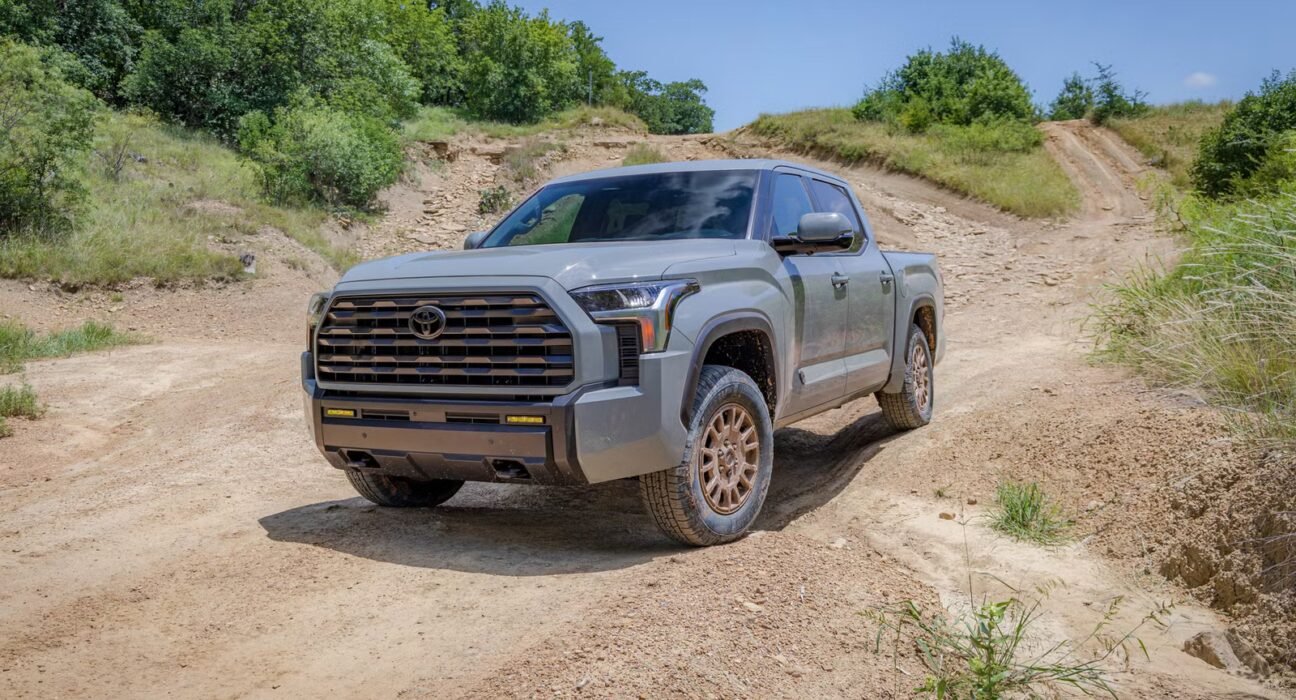 2027 Toyota Tundra Interior and Exterior Picture Gallery