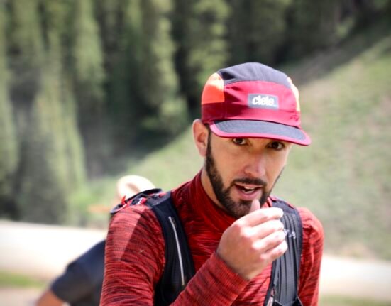 56 miles per day: Aurelien Sanchez sets new FKT on Pacific Crest Trail