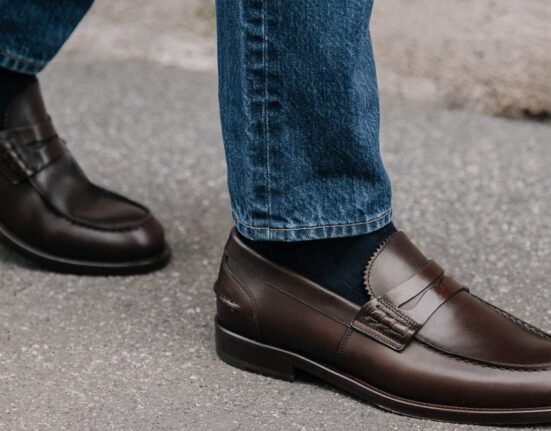 8 Most Comfortable Loafers for Men – Casual Styles for 2026