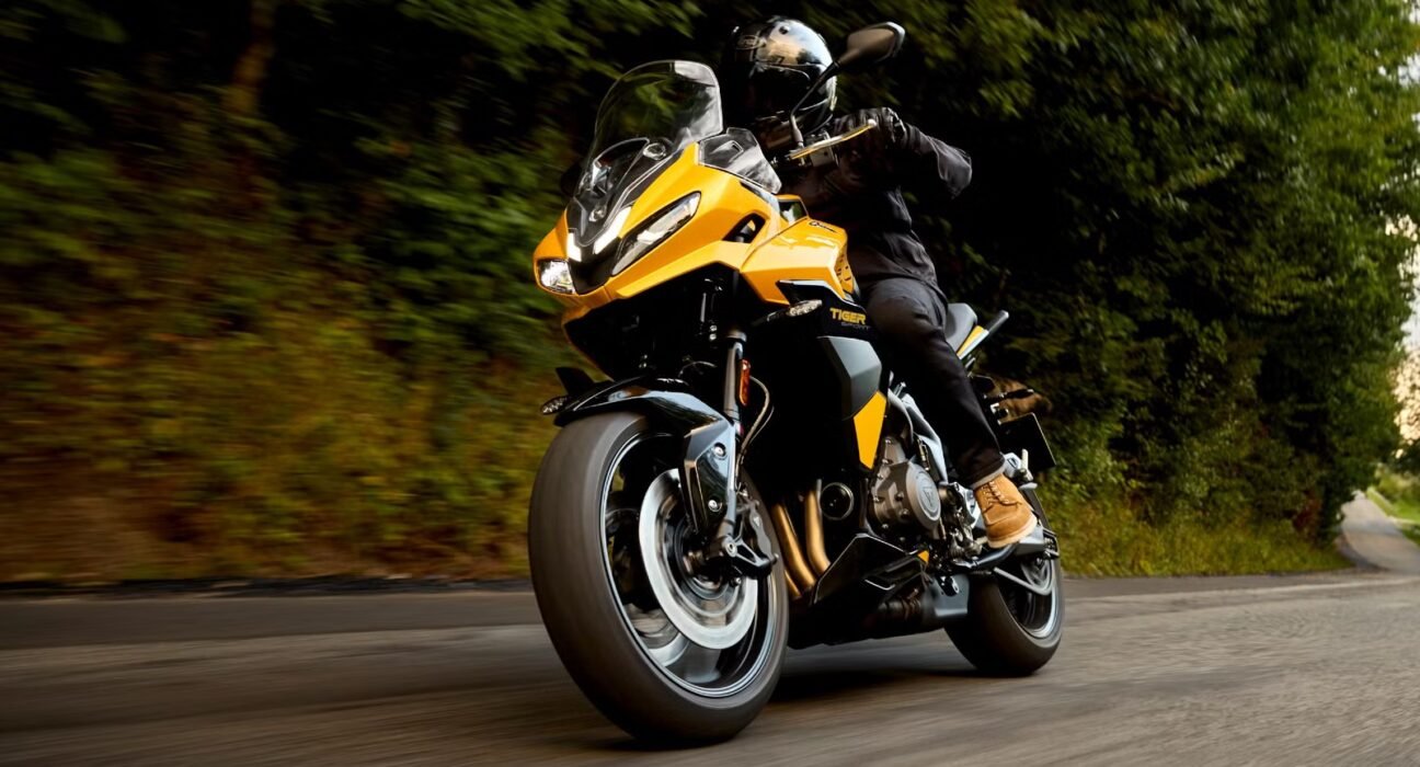 A triple-powered Triumph built to beat Japan's best sport-tourers