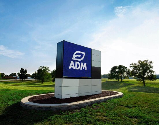 ADM names Syngenta chief Jeff Rowe as COO