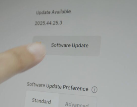 Advantages and disadvantages of over-the-air software updates for modern cars