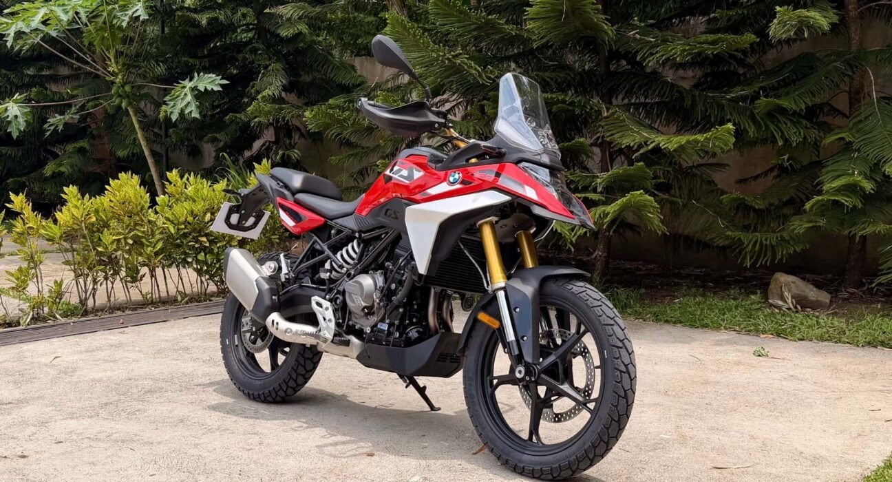 After a brief ride on BMW's new F 450 GS motorcycle, I want more