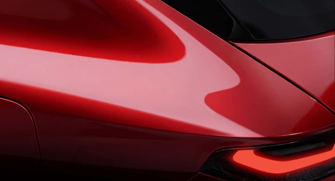 Alfa Romeo teases new crossover. No, still not Stelvio