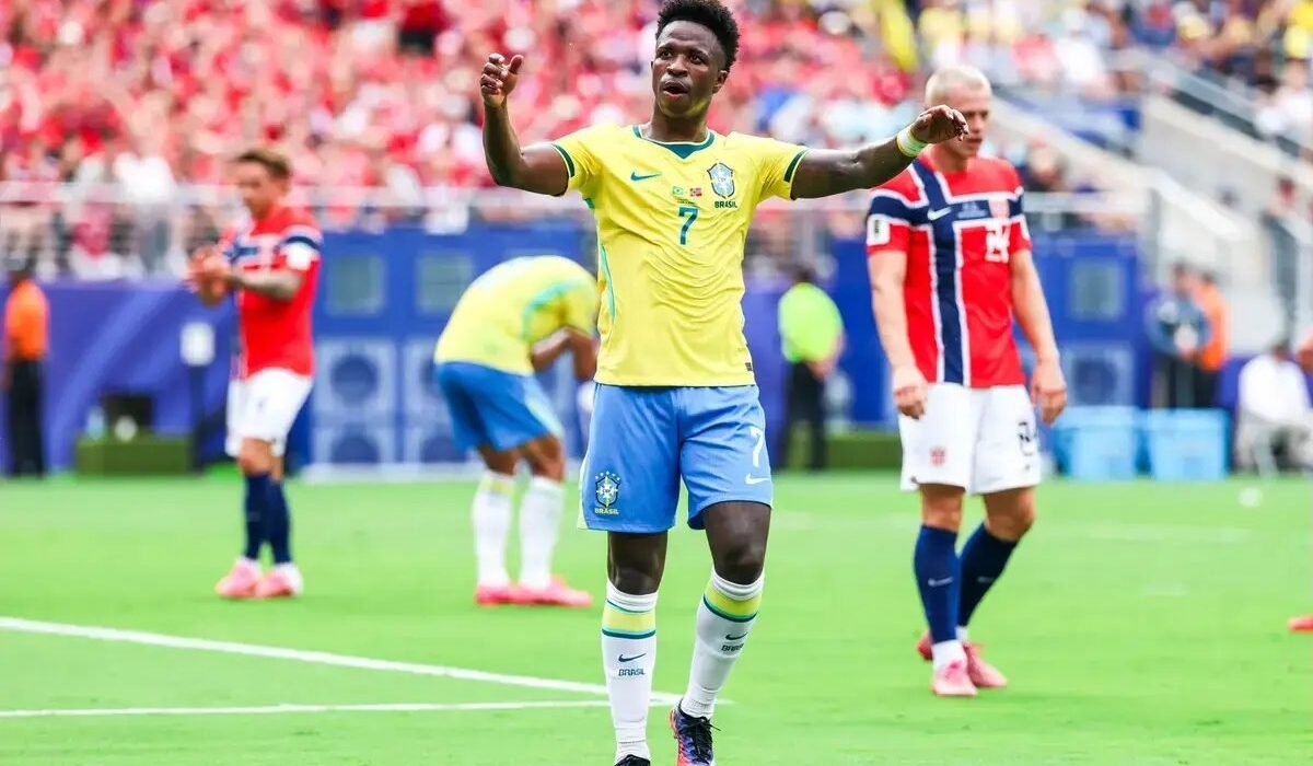 Arsenal explore Vinicius Junior deal amid contract talks