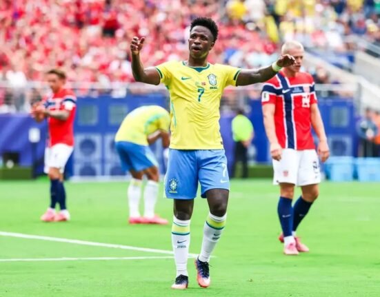 Arsenal explore Vinicius Junior deal amid contract talks
