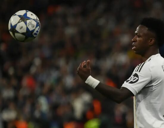 Arsenal offer Vinicius Junior the highest salary in club history