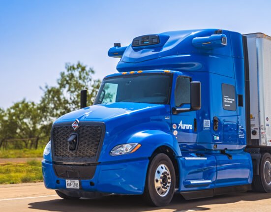 Aurora unveils its second generation of autonomous trucks