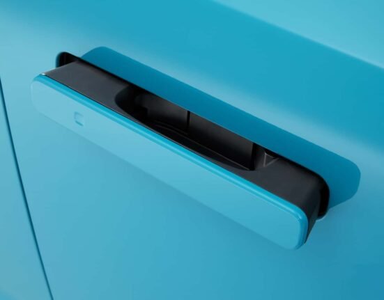 Ban bad door handles! NHTSA pledges to mandate safe doors